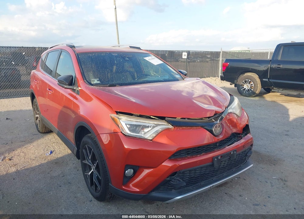 2016 TOYOTA RAV4 SE VIN: JTMJFREV5GJ080153