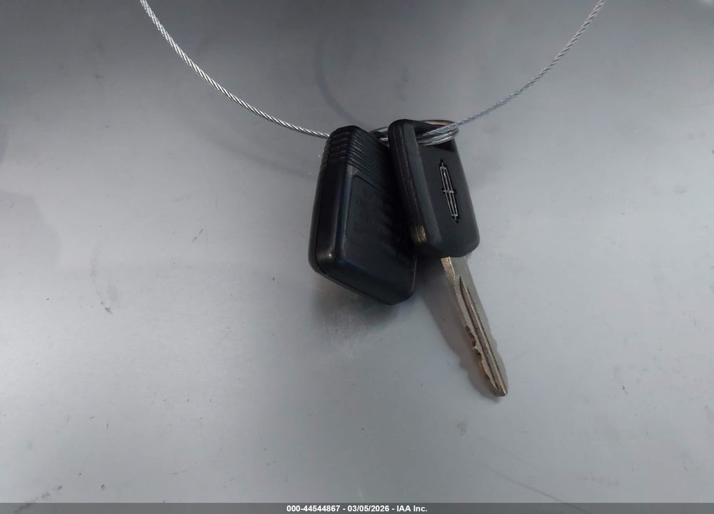 2003 LINCOLN LS V8 VIN: 1LNHM87A03Y698129