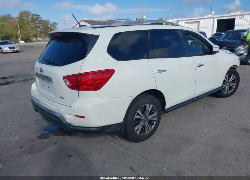 2018 NISSAN PATHFINDER S VIN: 5N1DR2MN1JC611210