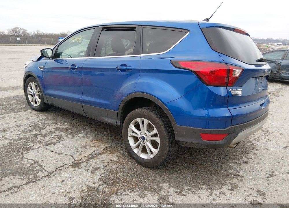 2019 FORD ESCAPE SE VIN: 1FMCU9GD3KUA09314