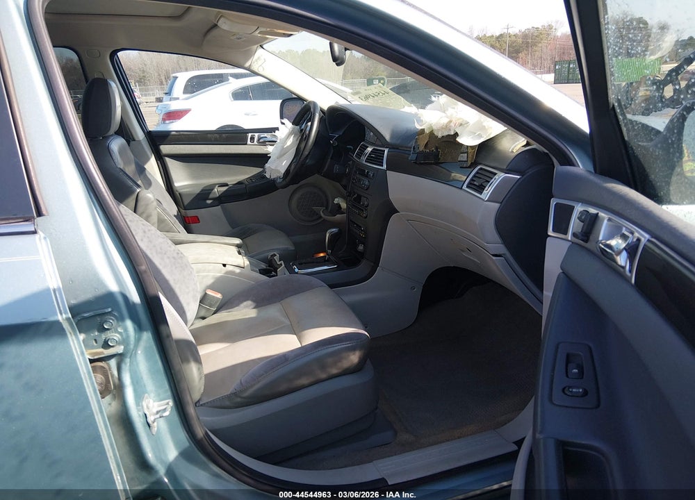 2008 CHRYSLER PACIFICA TOURING VIN: 2A8GM68X38R608998