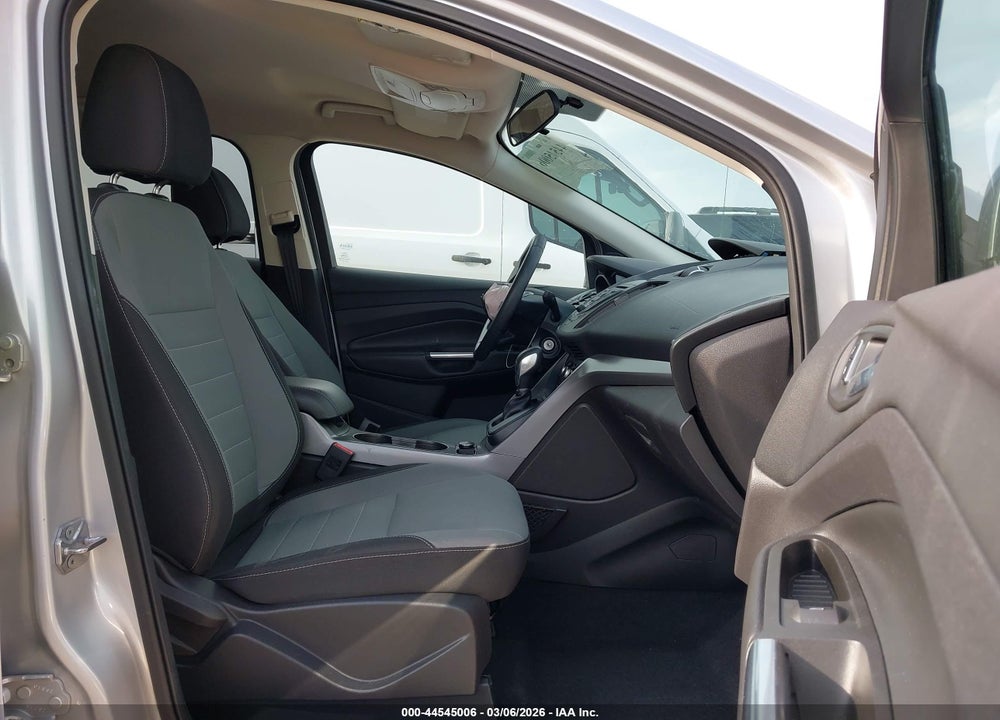 2016 FORD ESCAPE SE VIN: 1FMCU9GX8GUB27859