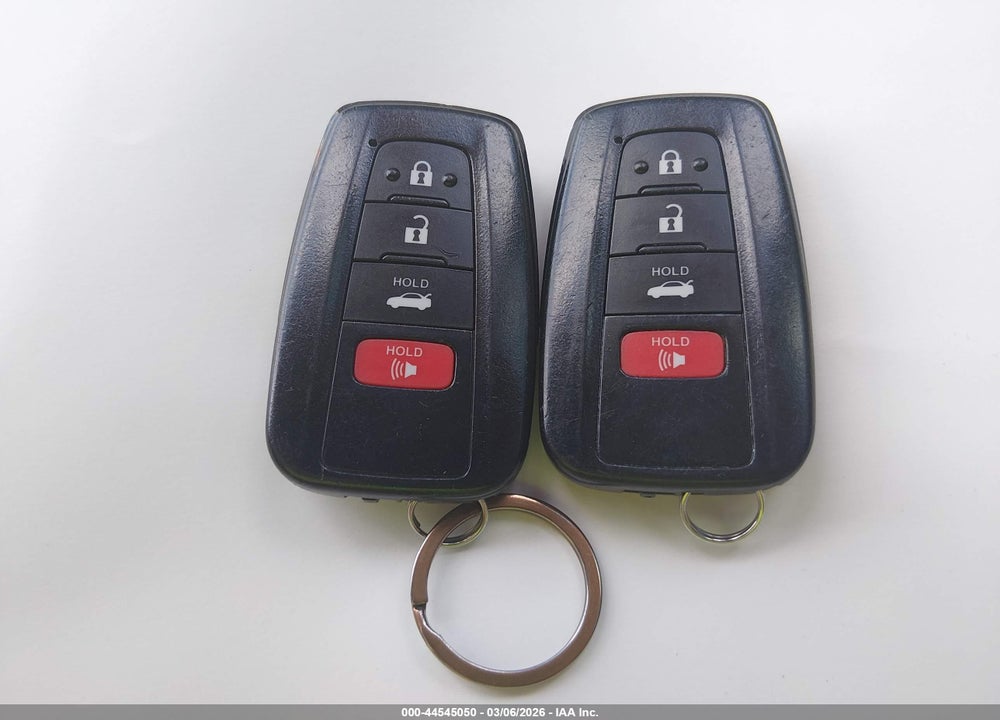 2018 TOYOTA CAMRY HYBRID LE VIN: 4T1B31HK3JU504446