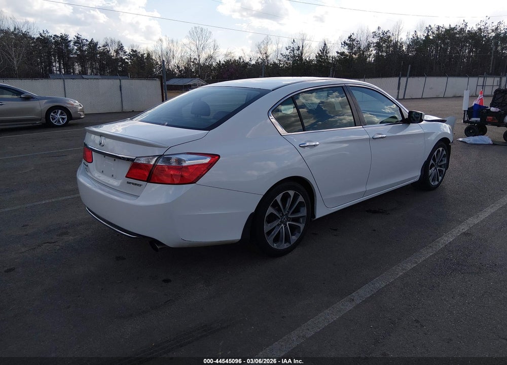 2015 HONDA ACCORD SPORT VIN: 1HGCR2F51FA042716
