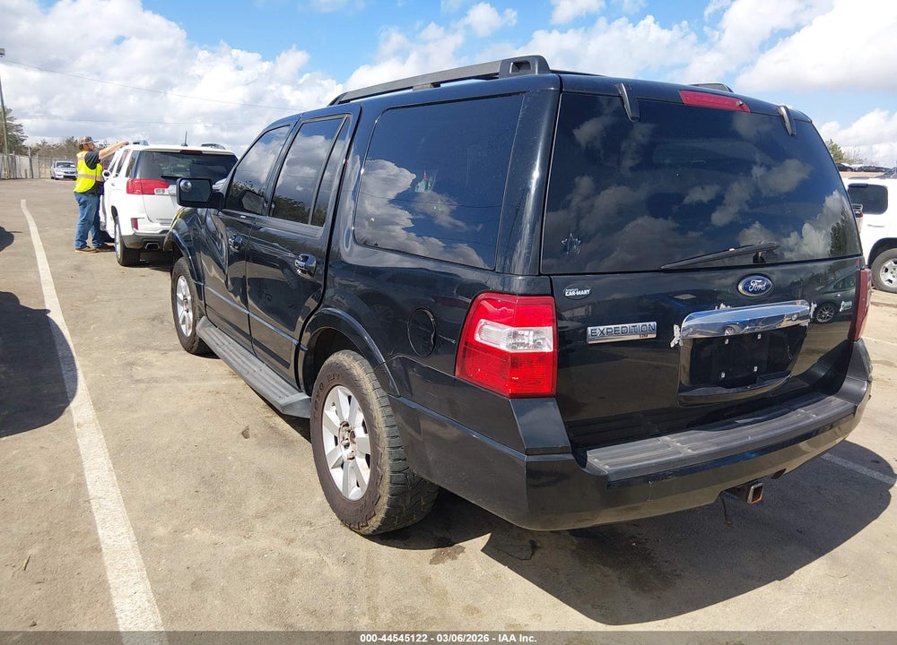 2010 FORD EXPEDITION XLT VIN: 1FMJU1G56AEB60626