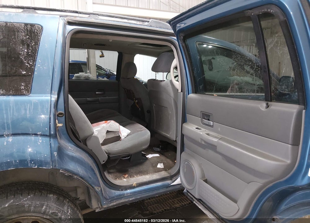 2004 DODGE DURANGO SLT VIN: 1D4HB48D44F131658