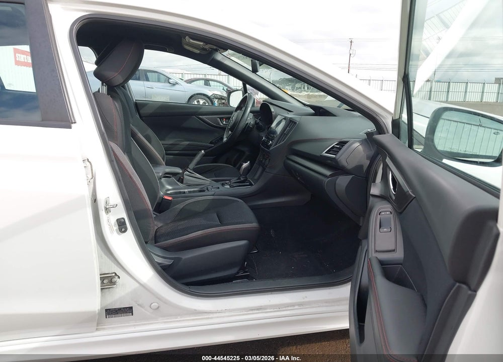 2018 SUBARU IMPREZA 2.0I SPORT VIN: 4S3GTAK61J3721358