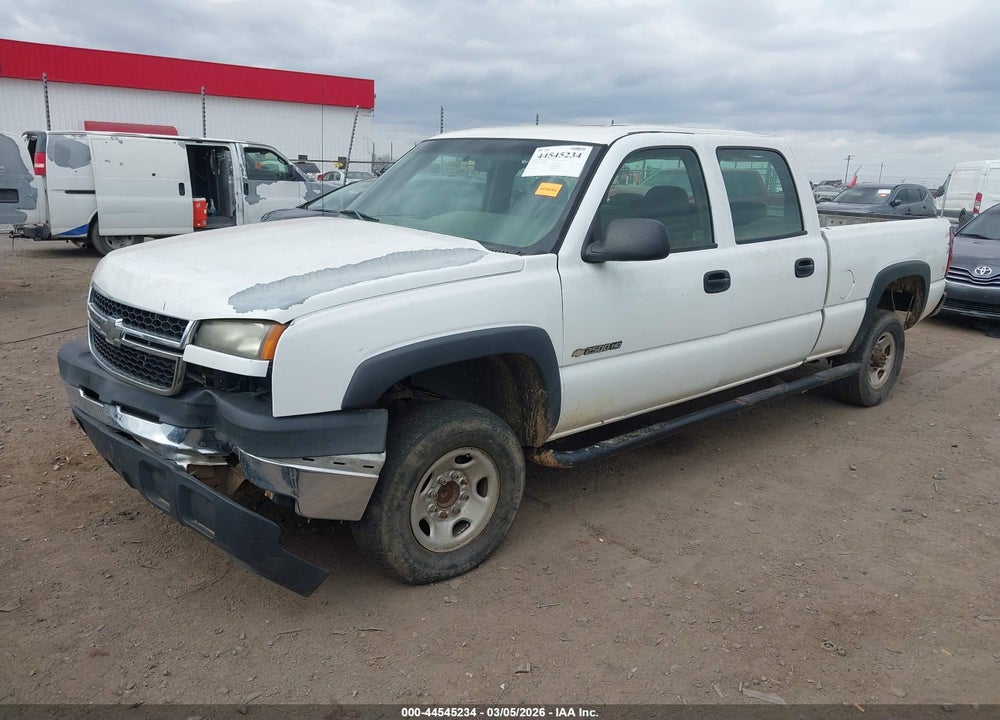 2006 CHEVROLET SILVERADO 2500HD WORK TRUCK VIN: 1GCHC23UX6F260027