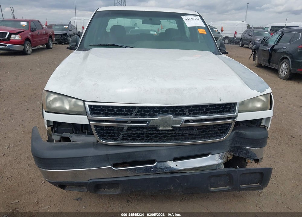 2006 CHEVROLET SILVERADO 2500HD WORK TRUCK VIN: 1GCHC23UX6F260027