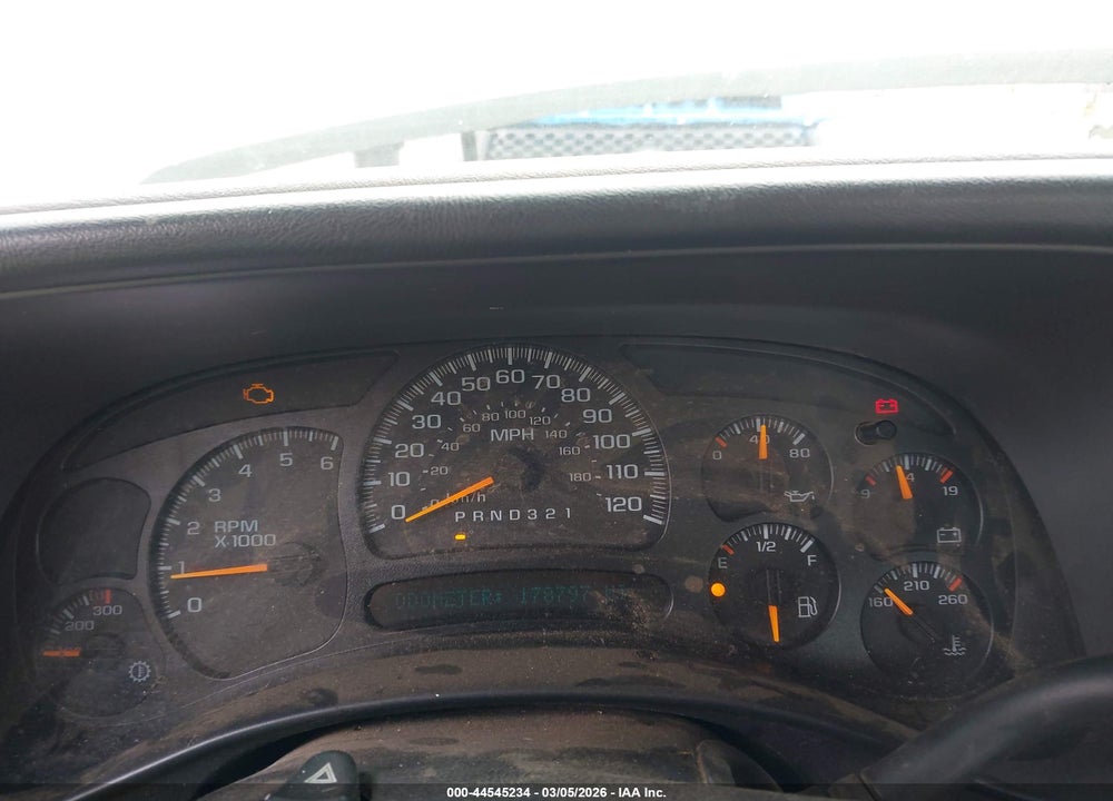 2006 CHEVROLET SILVERADO 2500HD WORK TRUCK VIN: 1GCHC23UX6F260027