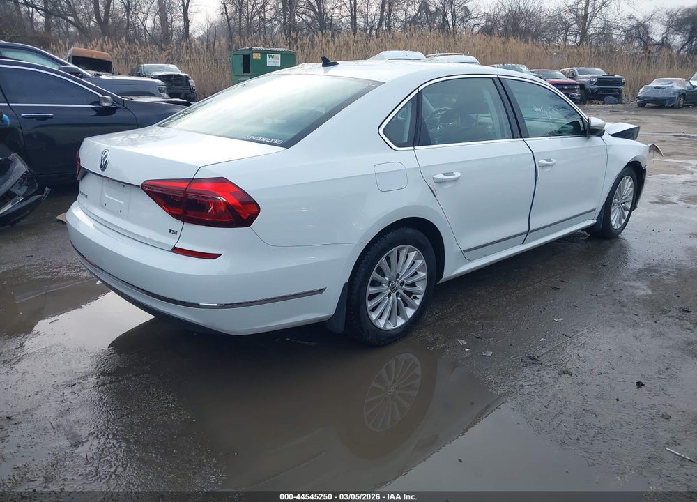 2017 VOLKSWAGEN PASSAT 1.8T SE VIN: 1VWBT7A31HC072236