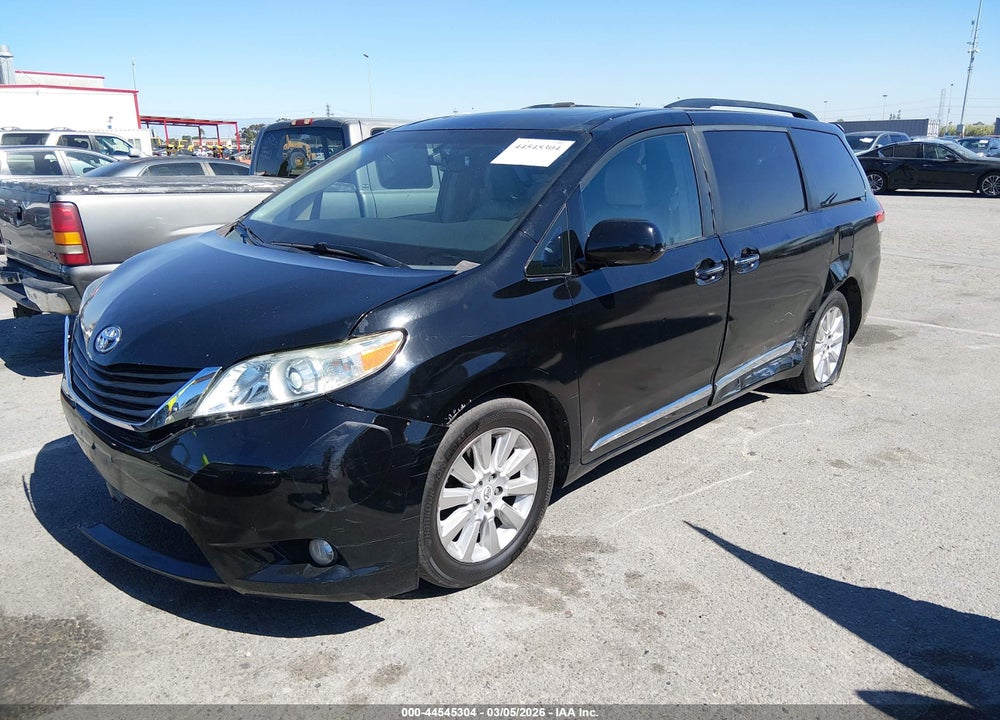 2011 TOYOTA SIENNA LIMITED VIN: 5TDDK3DC6BS022439