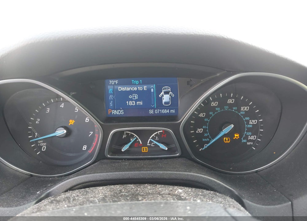 2014 FORD FOCUS SE VIN: 1FADP3F24EL138692