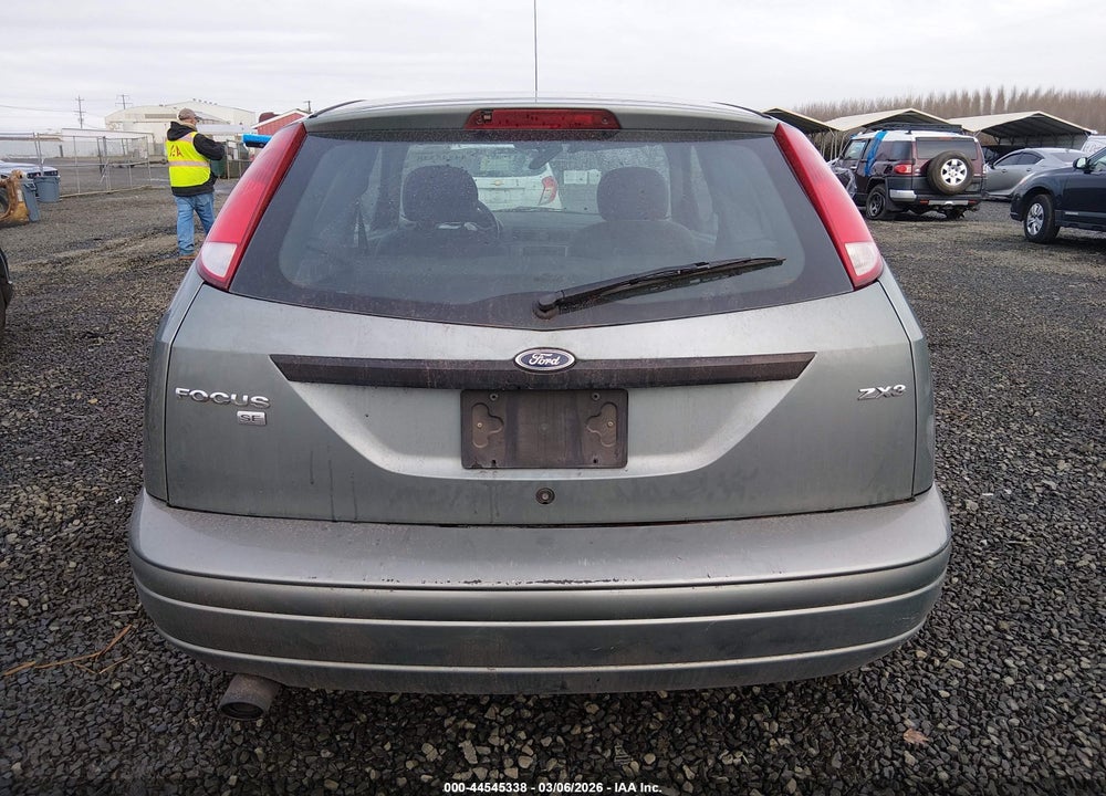 2005 FORD FOCUS ZX3 VIN: 3FAHP31N75R140487