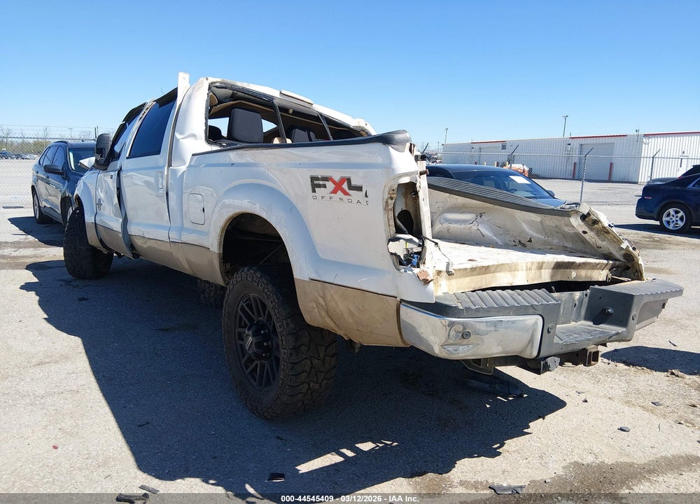 2011 FORD F-250 LARIAT VIN: 1FT7W2BT6BEA89661