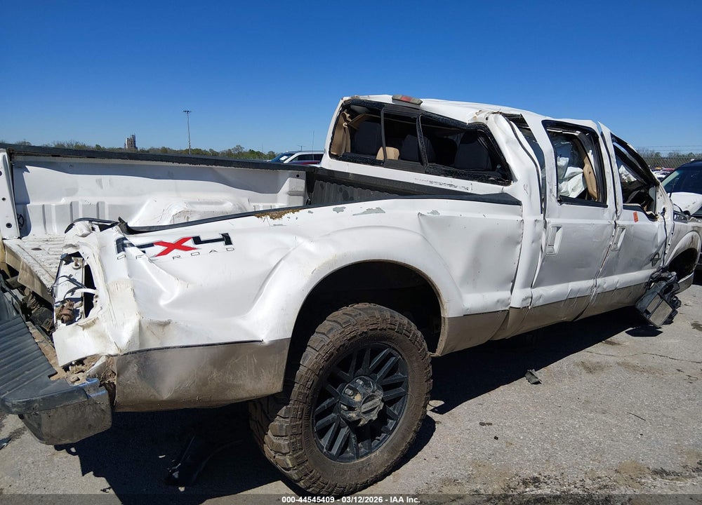 2011 FORD F-250 LARIAT VIN: 1FT7W2BT6BEA89661