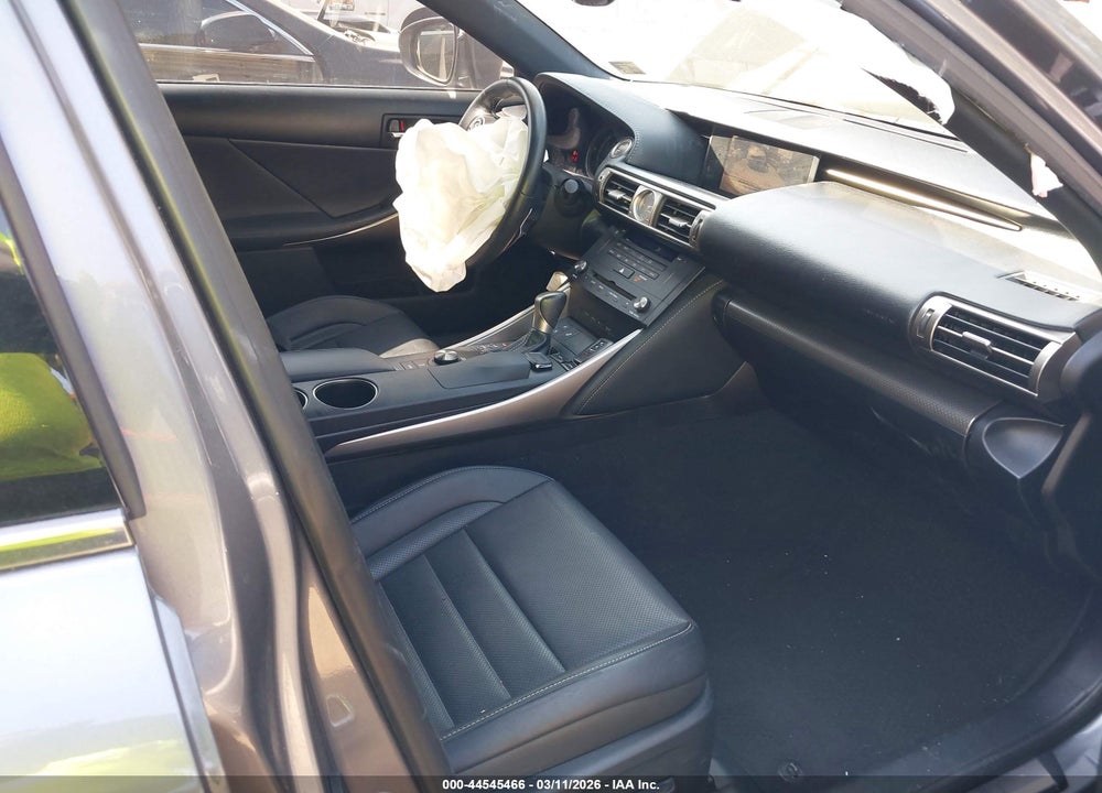 2015 LEXUS IS 250 VIN: JTHCF1D21F5021382