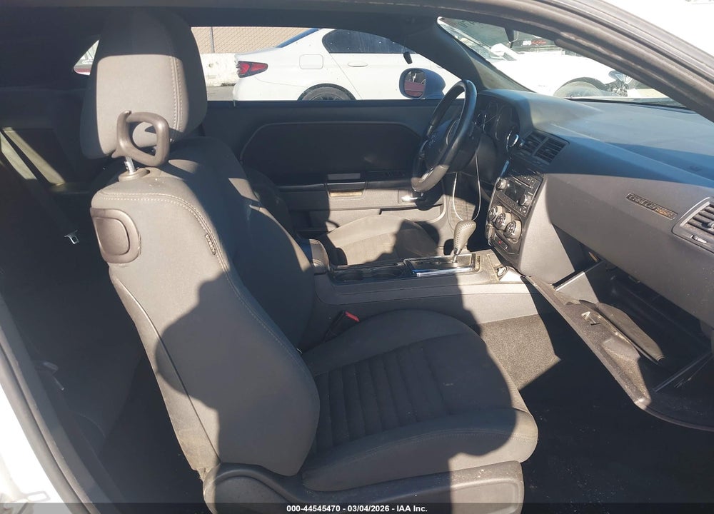 2012 DODGE CHALLENGER SXT VIN: 2C3CDYAG2CH189041