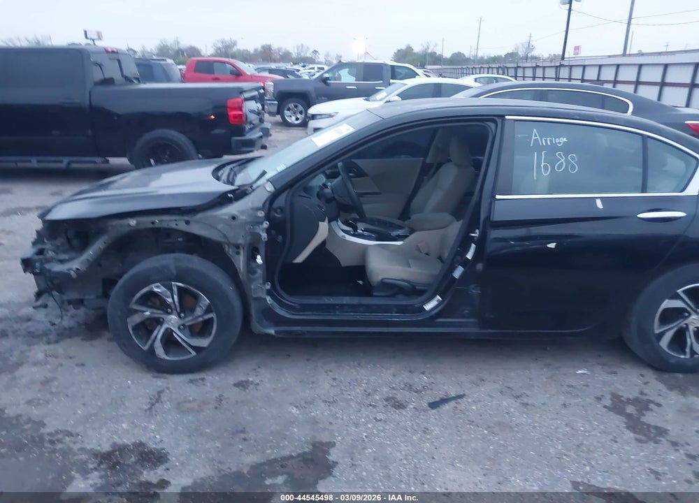 2016 HONDA ACCORD VIN: 1HGCR2F39GA183873