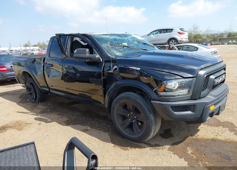 2021 RAM 1500 CLASSIC WARLOCK  4X4 6'4 BOX VIN: 1C6RR7GG1MS526163