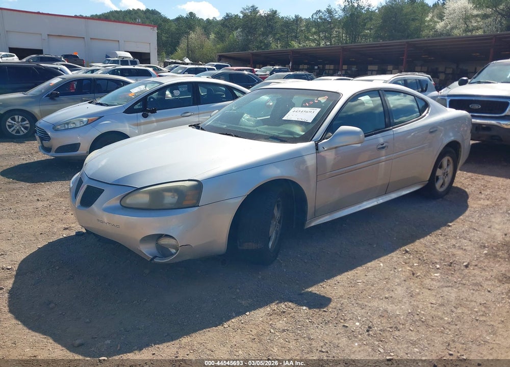 2005 PONTIAC GRAND PRIX VIN: 2G2WP522751141598