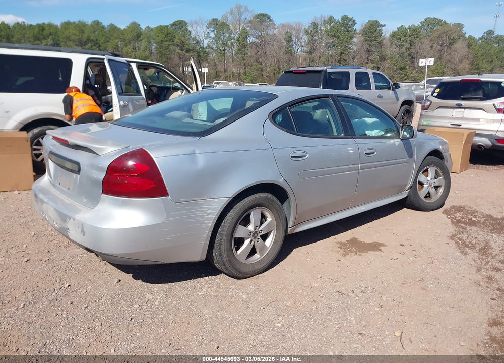 2005 PONTIAC GRAND PRIX VIN: 2G2WP522751141598