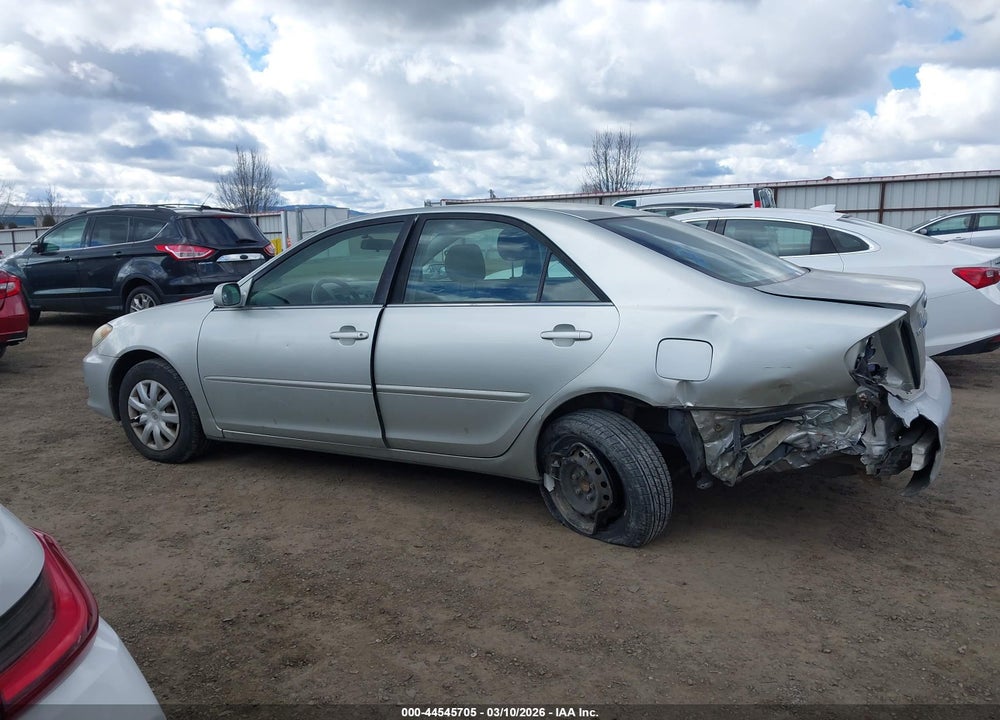 2005 TOYOTA CAMRY LE VIN: JTDBE32K253025367