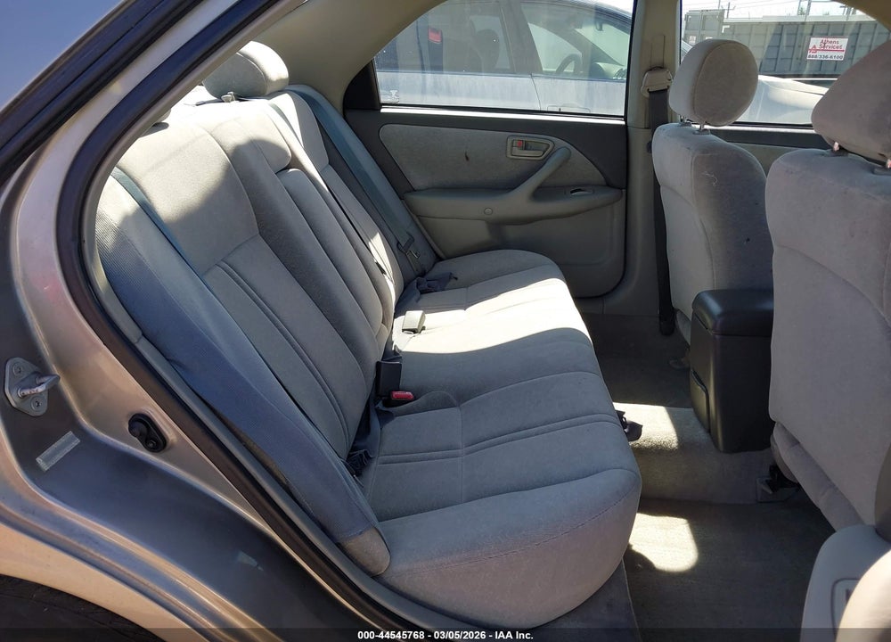 1999 TOYOTA CAMRY LE VIN: 4T1BG22K7XU449270