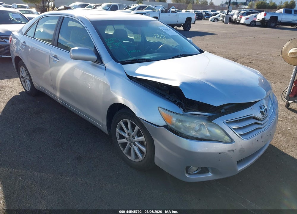 2010 TOYOTA CAMRY XLE VIN: 4T4BF3EK3AR018555