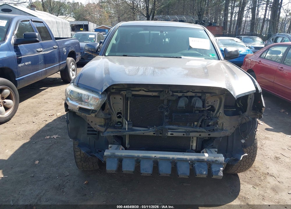 2016 TOYOTA TACOMA SR5 V6 VIN: 5TFDZ5BN4GX003448