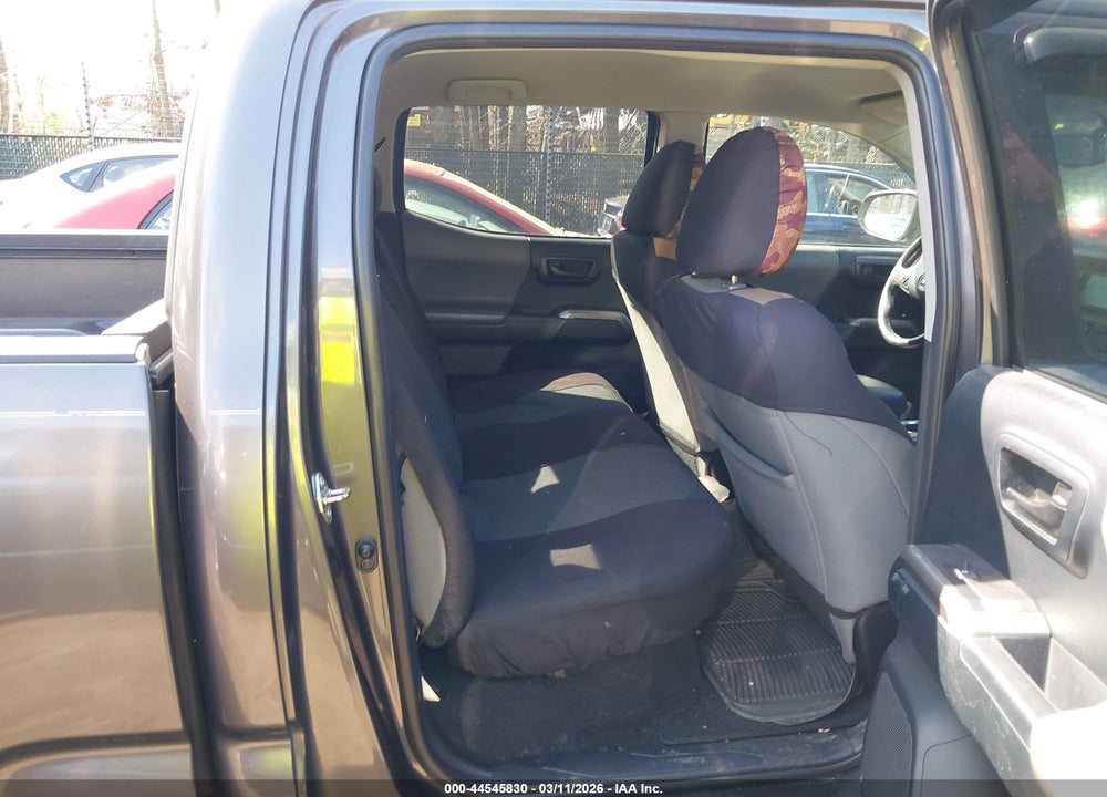 2016 TOYOTA TACOMA SR5 V6 VIN: 5TFDZ5BN4GX003448
