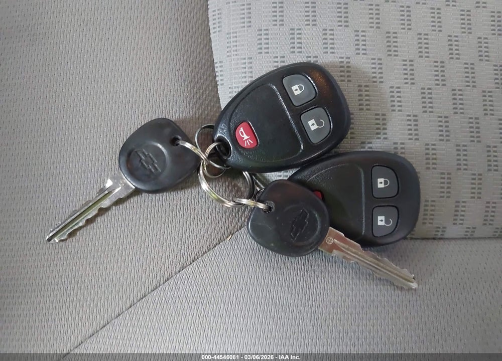 2011 CHEVROLET HHR LT VIN: 3GNBABFW7BS665137