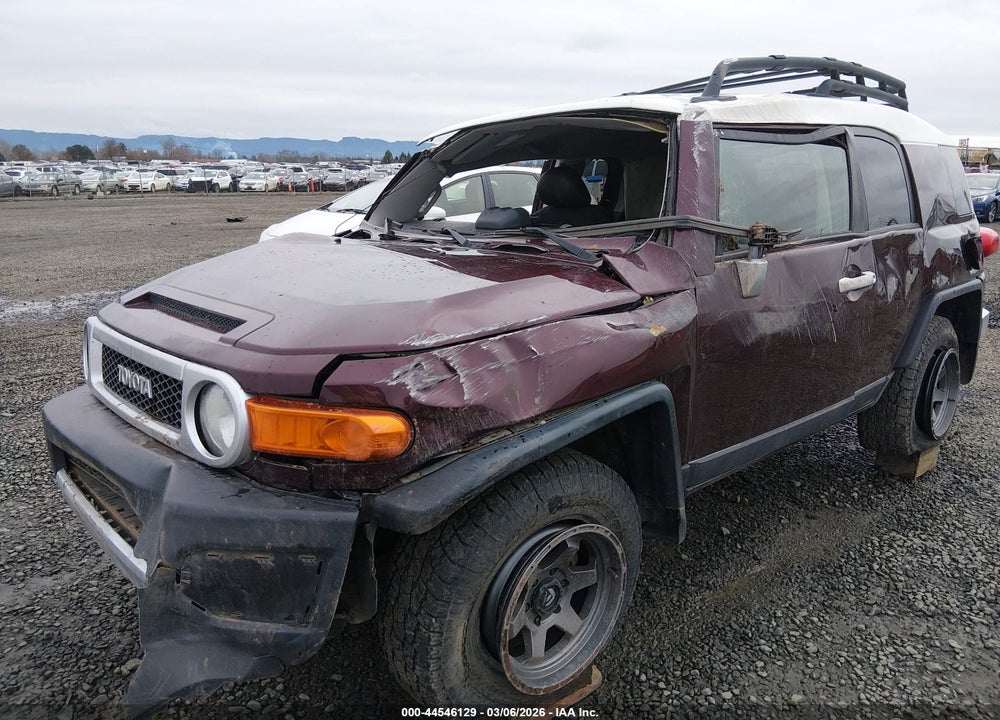 2007 TOYOTA FJ CRUISER VIN: JTEBU11FX70080449