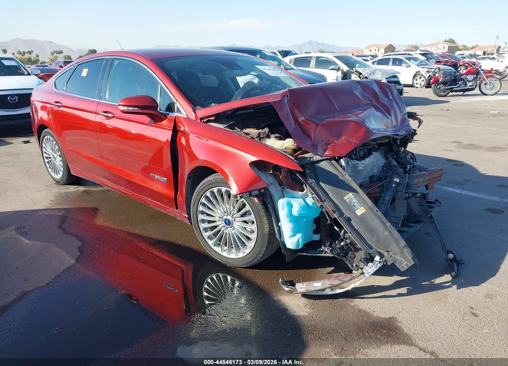 2014 FORD FUSION HYBRID TITANIUM VIN: 3FA6P0RU2ER241812