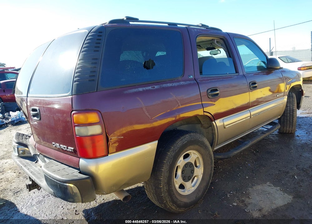 2000 CHEVROLET TAHOE ALL NEW LS VIN: 1GNEK13T7YJ137770
