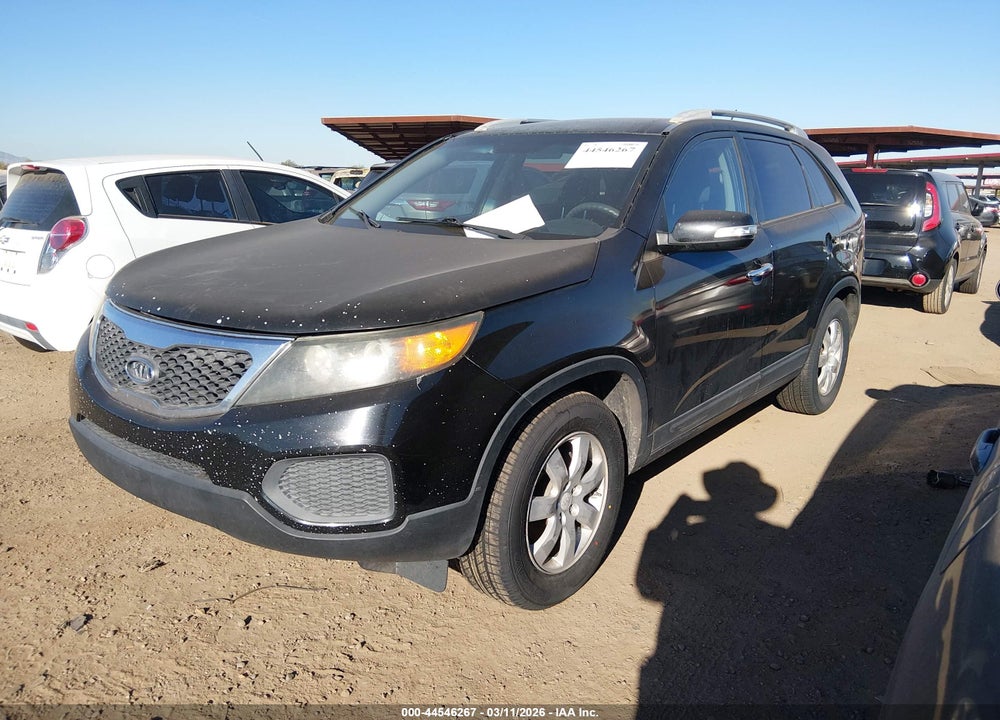 2012 KIA SORENTO LX V6 VIN: 5XYKT4A22CG196609