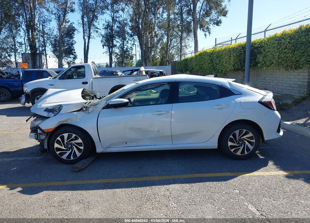 2018 HONDA CIVIC LX VIN: SHHFK7H23JU404821