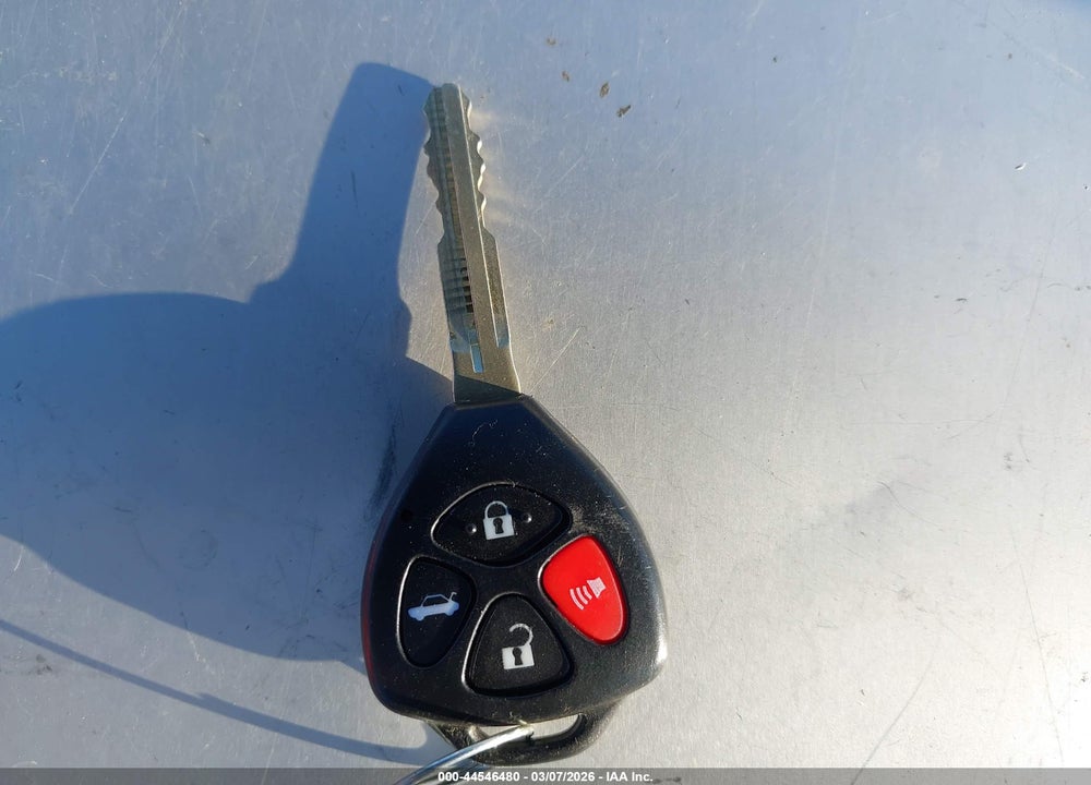 2011 TOYOTA COROLLA LE VIN: JTDBU4EE7B9165518