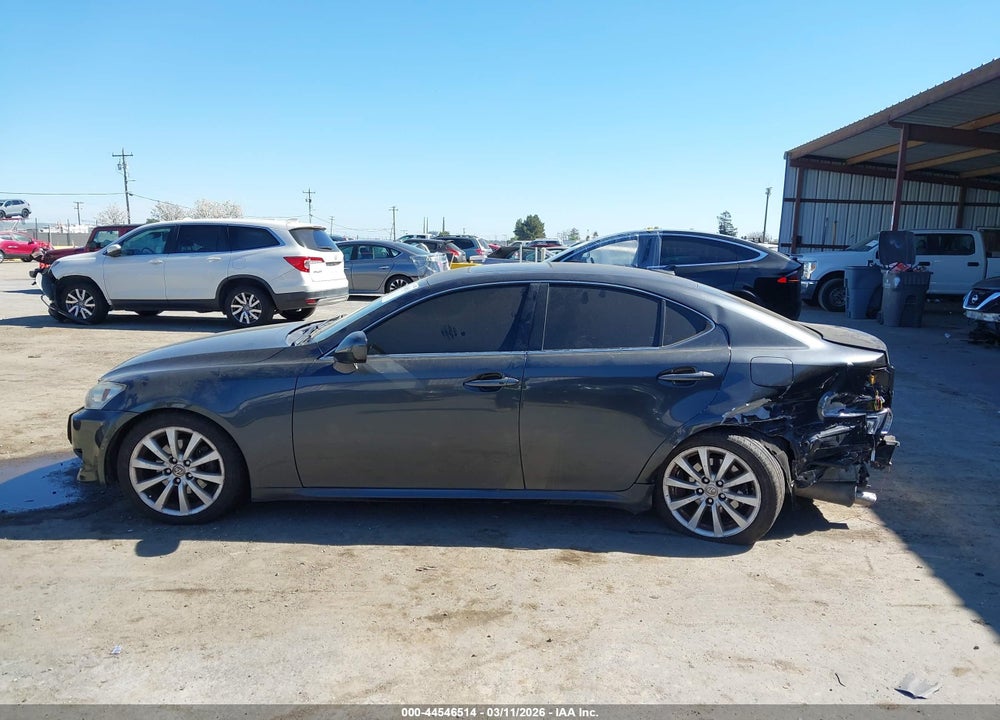 2008 LEXUS IS 250 VIN: JTHBK262185076136