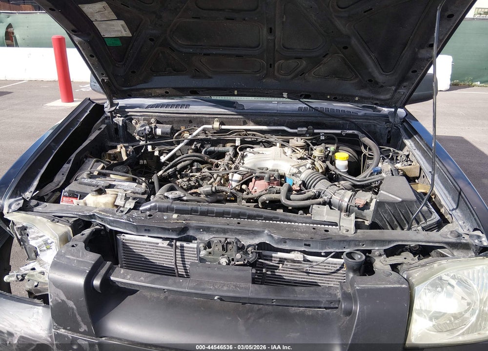 2004 NISSAN FRONTIER XE-V6 VIN: 1N6ED27TX4C445837