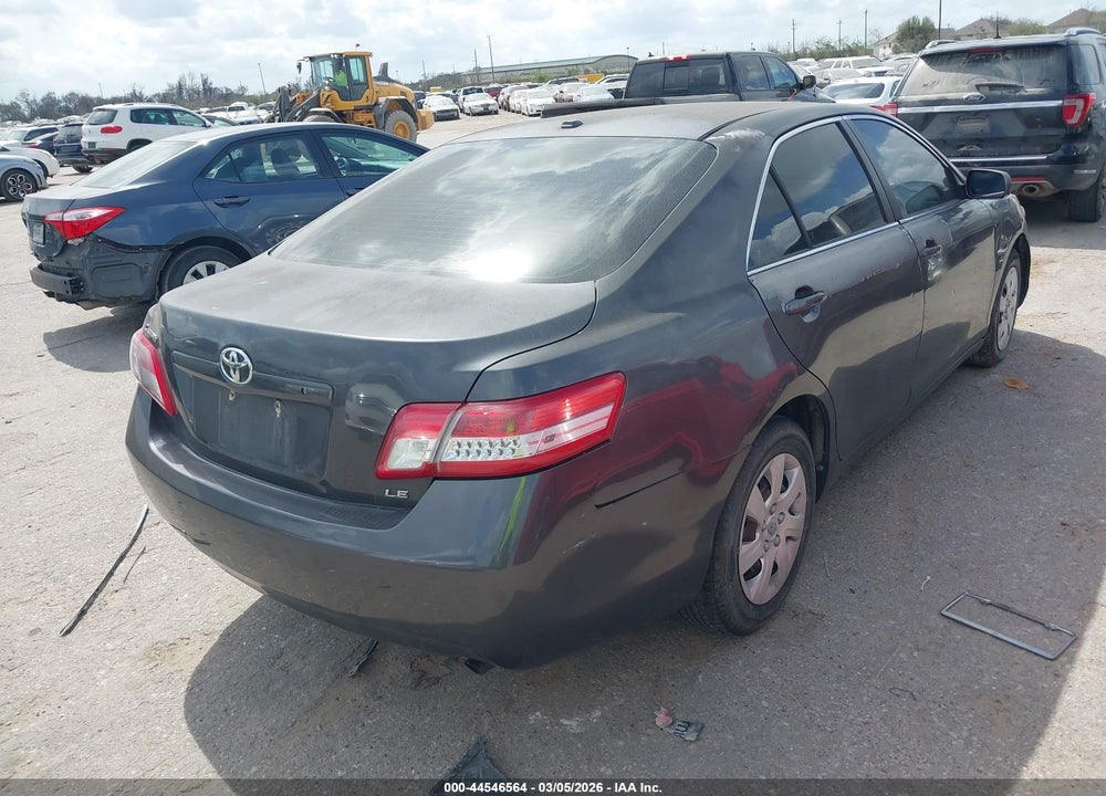2011 TOYOTA CAMRY LE VIN: 4T1BF3EK3BU646448