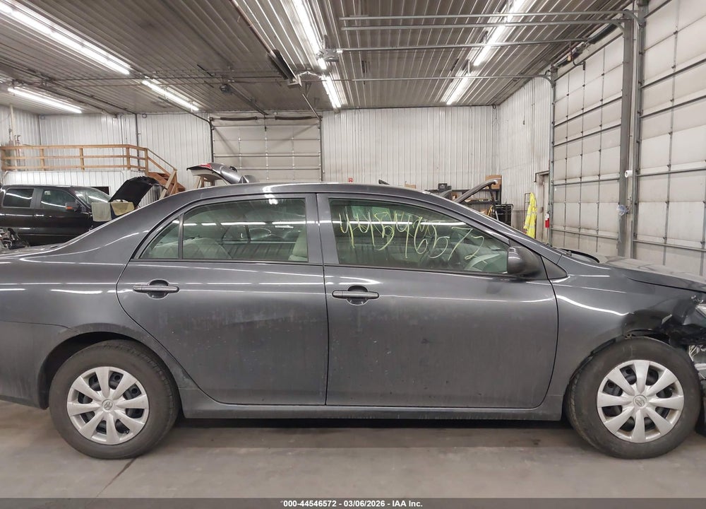 2009 TOYOTA COROLLA LE VIN: 1NXBU40E19Z108211