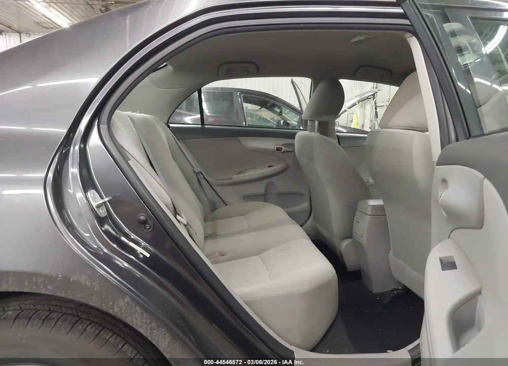 2009 TOYOTA COROLLA LE VIN: 1NXBU40E19Z108211