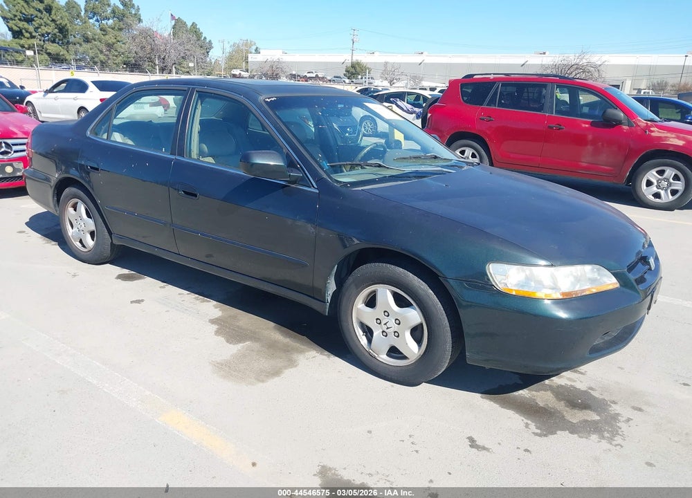 1999 HONDA ACCORD EX V6 VIN: 1HGCG1651XA010057