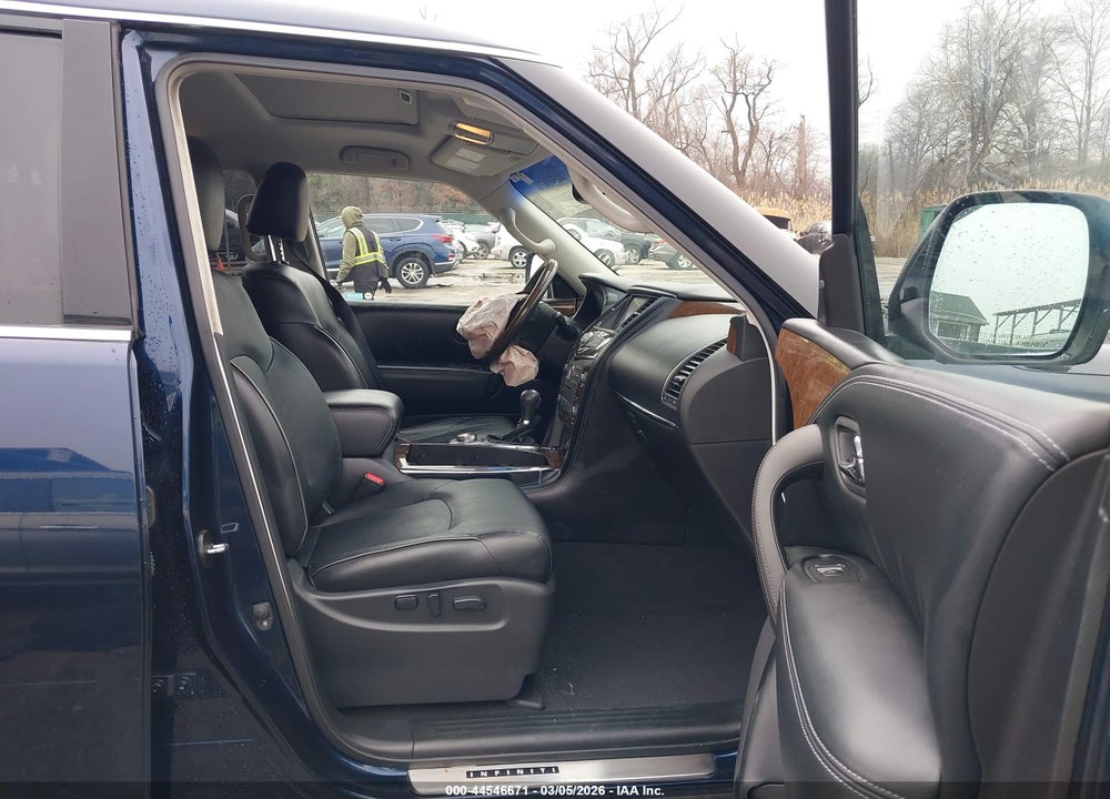 2016 INFINITI QX80 VIN: JN8AZ2NC7G9401287