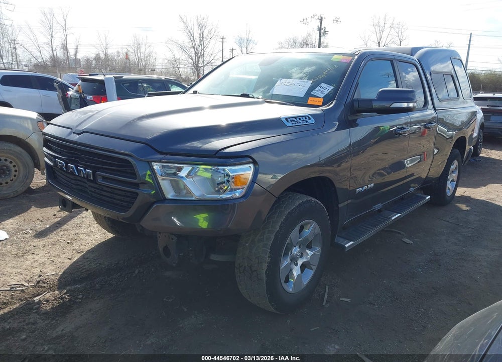 2020 RAM 1500 BIG HORN  4X4 6'4 BOX VIN: 1C6SRFBT4LN196743