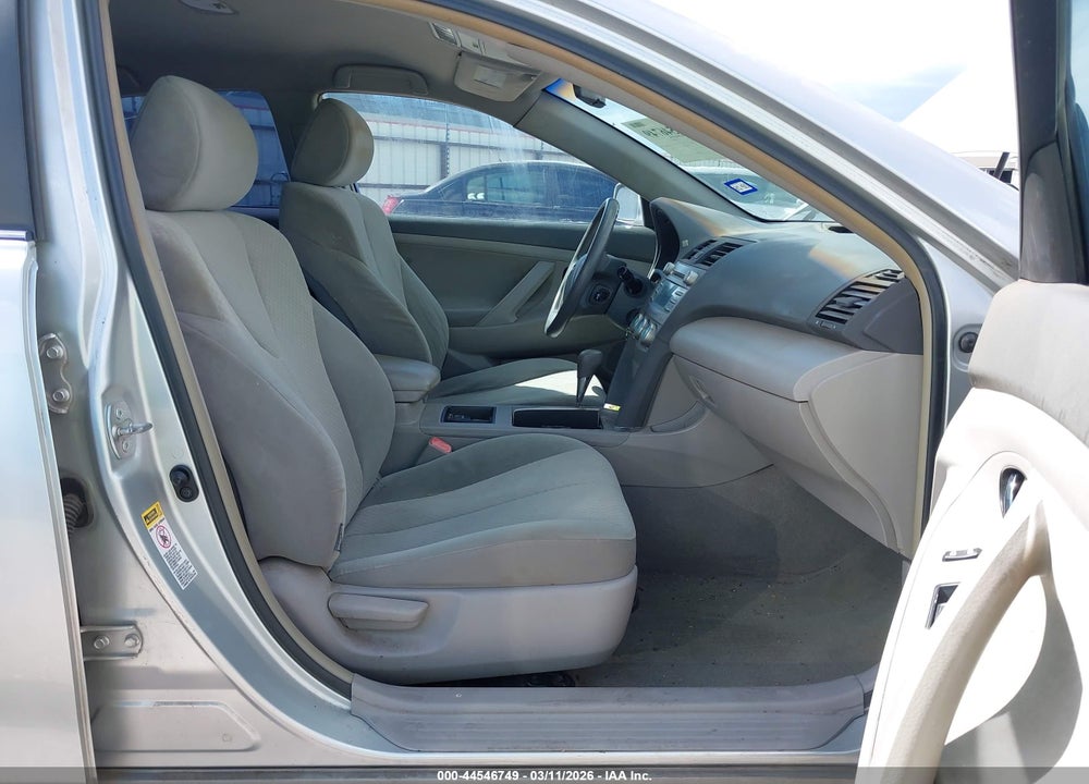 2007 TOYOTA CAMRY LE VIN: 4T1BE46K77U617842