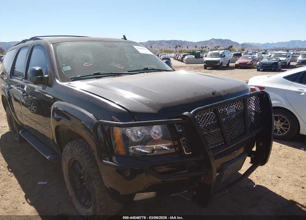 2014 CHEVROLET TAHOE LT VIN: 1GNSKBE00ER130782