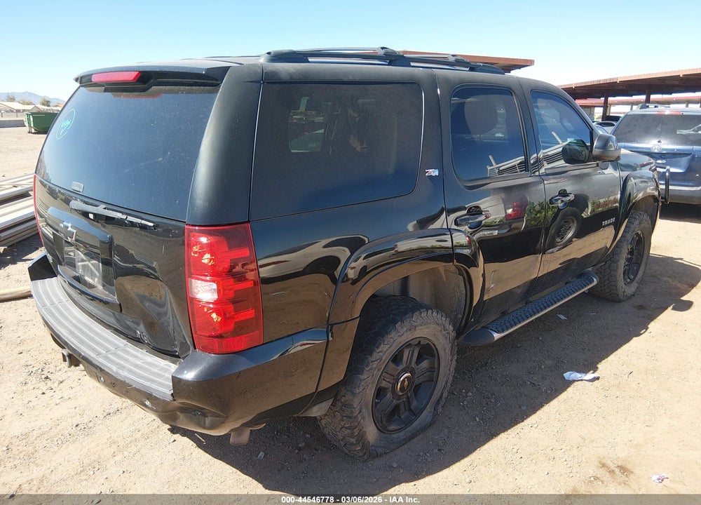 2014 CHEVROLET TAHOE LT VIN: 1GNSKBE00ER130782