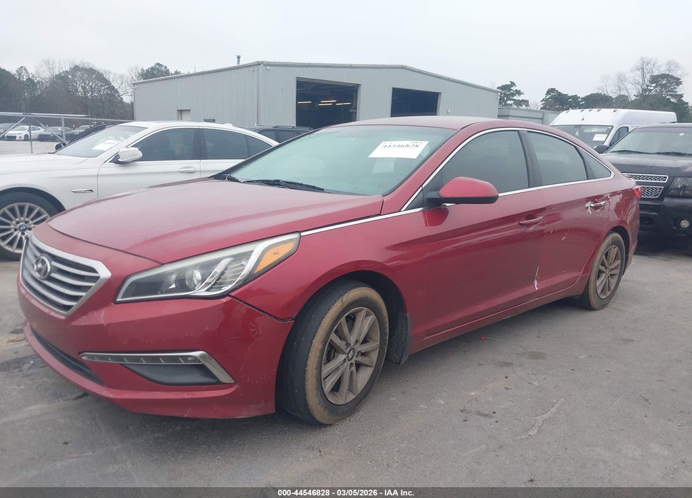2015 HYUNDAI SONATA SE VIN: 5NPE24AF1FH226862